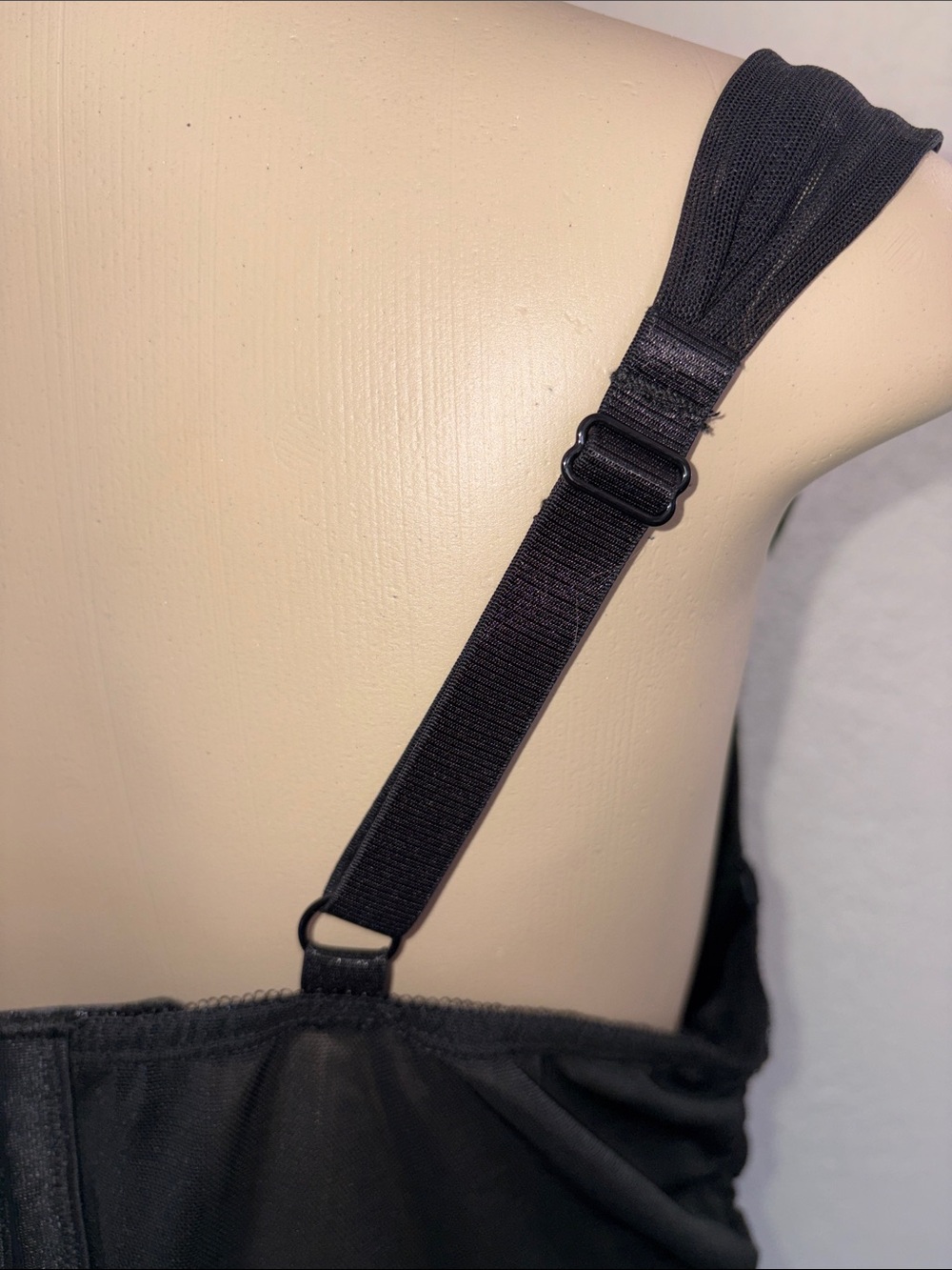 V - #T314 - Torrid Ruched Mesh Chemise - 2X - Picture 14 of 14
